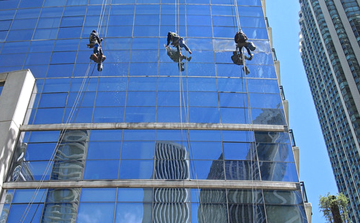 Facade Inspection and Cleaning